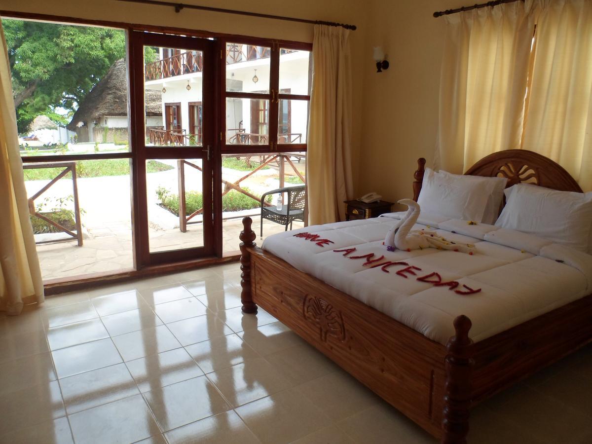Zanzibar Ocean View Hotel Экстерьер фото